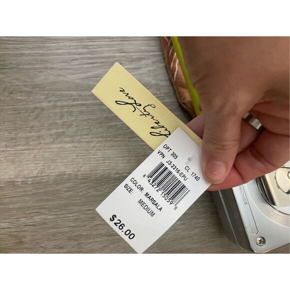 Liberty Love NWT Pink White Stripe Round Neck Blouse, Size Medium - Picture 5 of 10